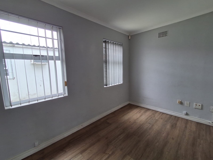 To Let commercial Property for Rent in Berea Eastern Cape